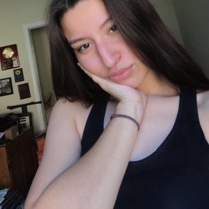 Meet your Posher, Jesseca